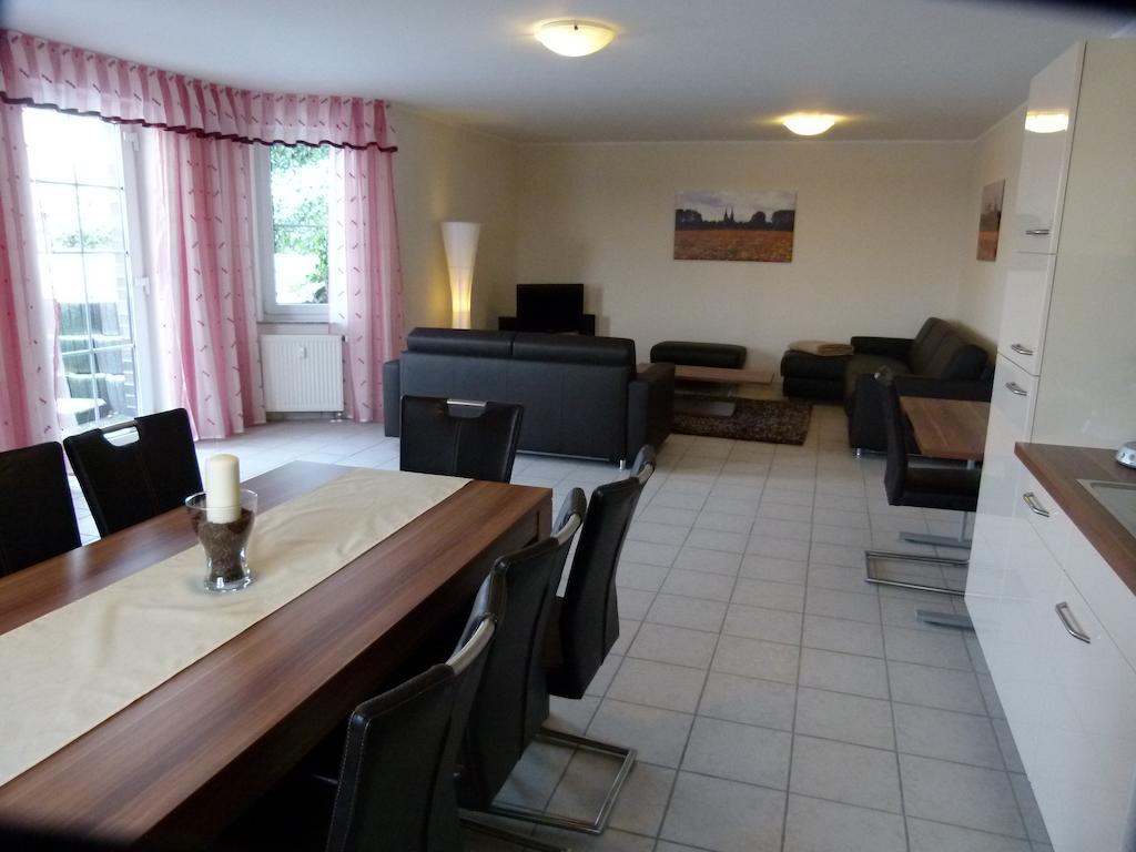 Ferienwohnung Bergblick Xanten Szoba fotó
