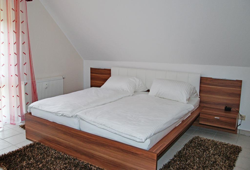 Ferienwohnung Bergblick Xanten Szoba fotó